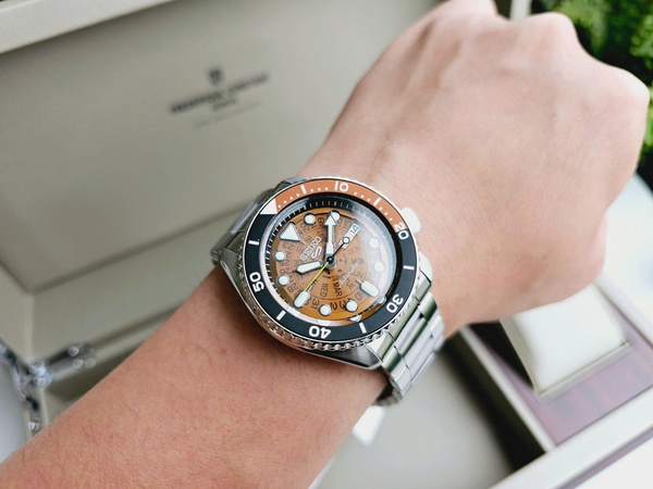 Đồng Hồ Nam Chính Hãng SEIKO 5 Sports SRPJ47K1