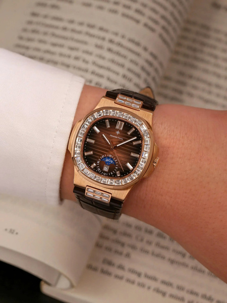 Alexander Ferros 6111R-08