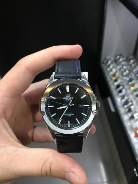 EDIFICE EFR-S107L-1AV