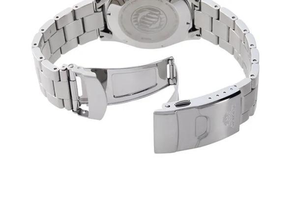 Đồng Hồ Nam Chính Hãng ORIENT Sports RA-AA0004E19B