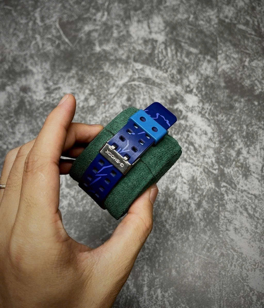 G-SHOCK GA-110HC-2A