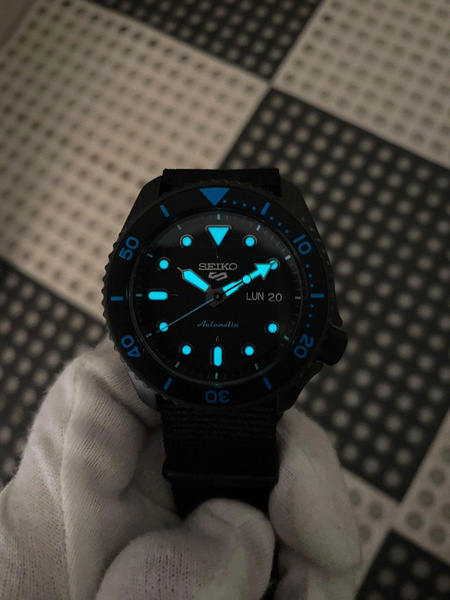 Đồng Hồ Nam Chính Hãng SEIKO 5 Sports SRPD81K1