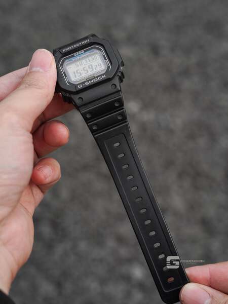 GS-000270 ( G-SHOCK G-5600UE-1 )