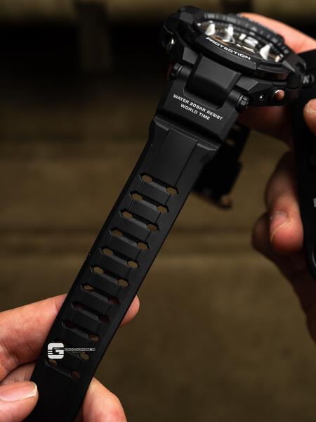 GS-000363 ( Casio G-Shock GA-1100-1A )