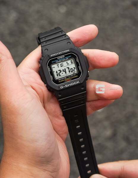 CASIO G-SHOCK G-5600UE-1