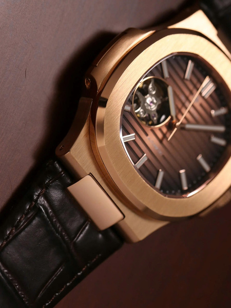 Alexander Ferros 6102R-08