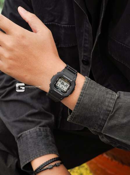 CASIO G-SHOCK G-5600UE-1