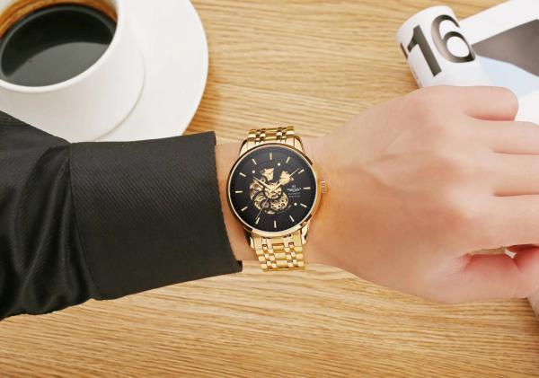 Đồng Hồ Nam Chính Hãng SRWATCH Skeleton SG8896.1401