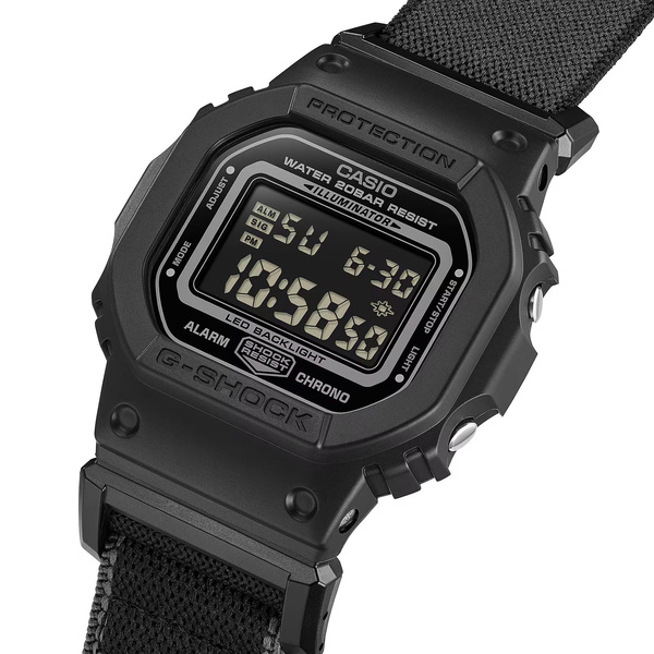 CASIO G-SHOCK DW-5600MNC-1