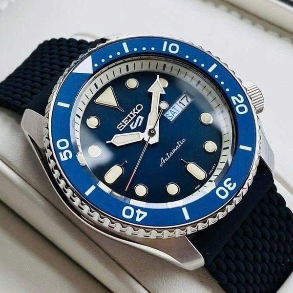 Đồng Hồ Nam Chính Hãng SEIKO 5 Sports SRPD71K2