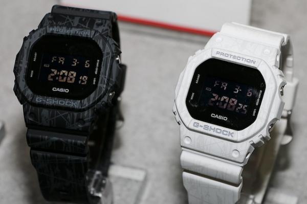 G-SHOCK DW-5600SL-7