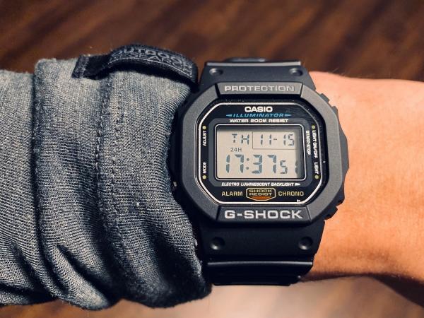 G-SHOCK DW-5600E-1V