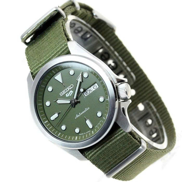 Đồng Hồ Nam Chính Hãng SEIKO 5 Sports SBSA055J