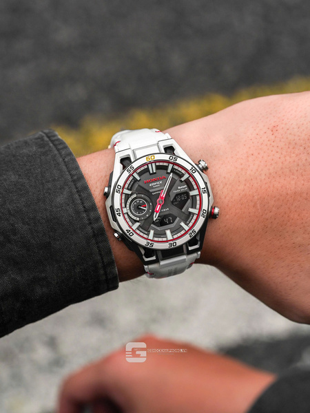 CASIO EDIFICE ECB-2300HR-1A  QUÀ TẶNG TRỊ GIÁ 300K