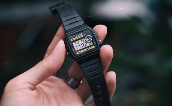 Đồng Hồ Casio F-94WA-9DG 
