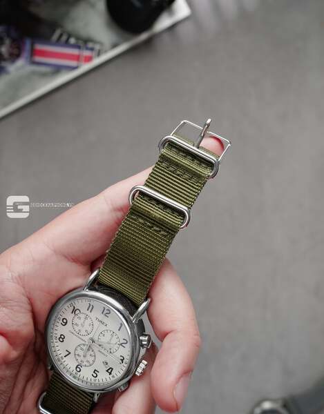 GS-000205 ( TIMEX WEEKENDER TW2P71400 )