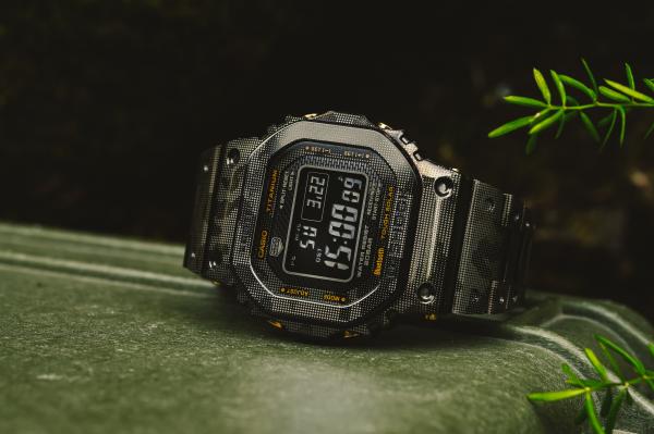 G-SHOCK GMW-B5000CS-1