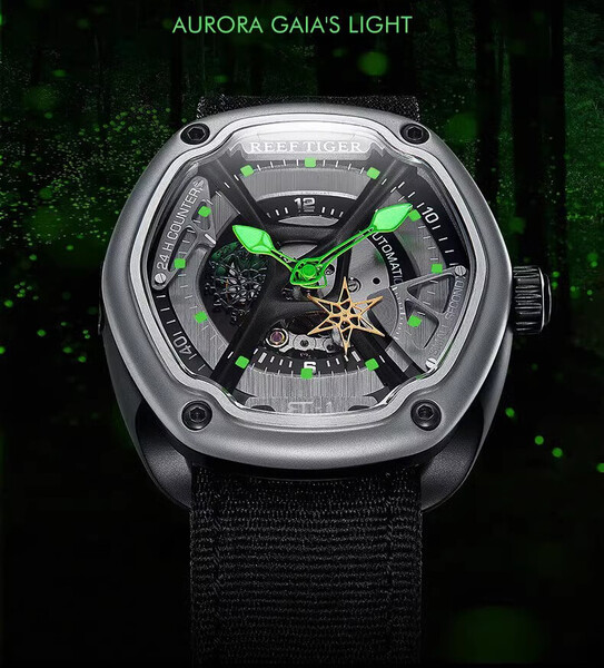 Đồng hồ nam Reef Tiger Aurora Series Tank RGA90S7-1