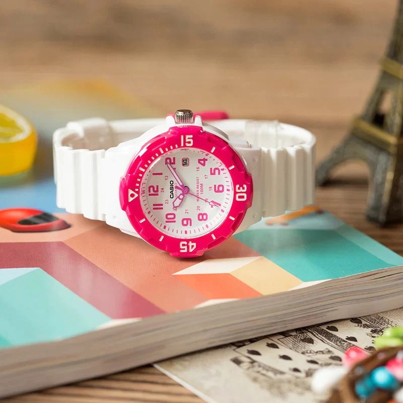 Casio LRW-200H: Chiếc Đồng Hồ 